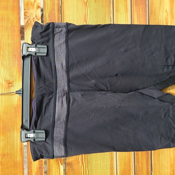 SOLD Lululemon Capris - Picture 2 of 5